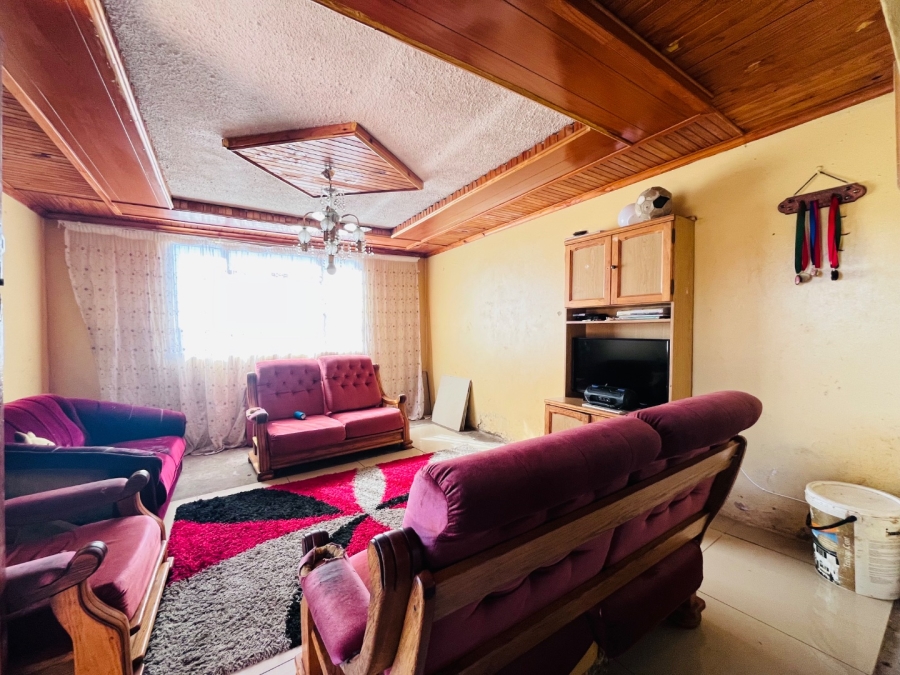 2 Bedroom Property for Sale in Mdantsane Nu 15 Eastern Cape